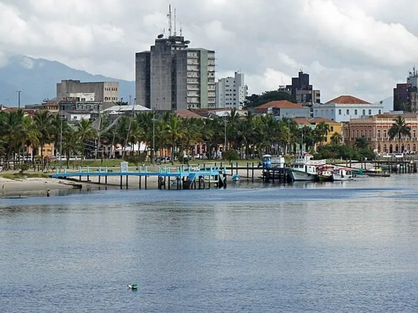 Panorama da baía de Paranaguá